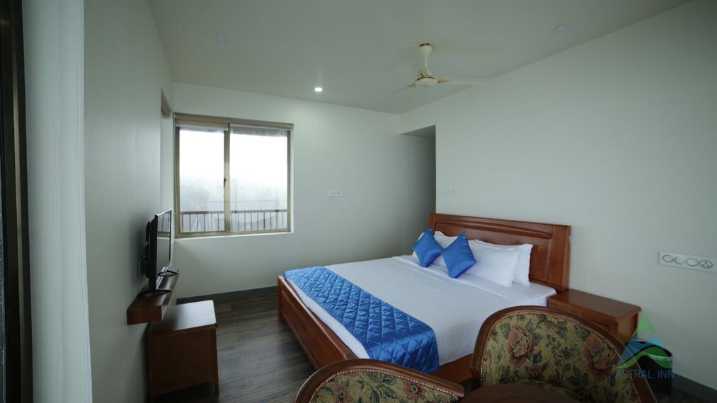 Honeycomb by Astral Inn-1